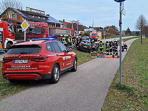 Verkehrsunfall Pkw gegen Lkw